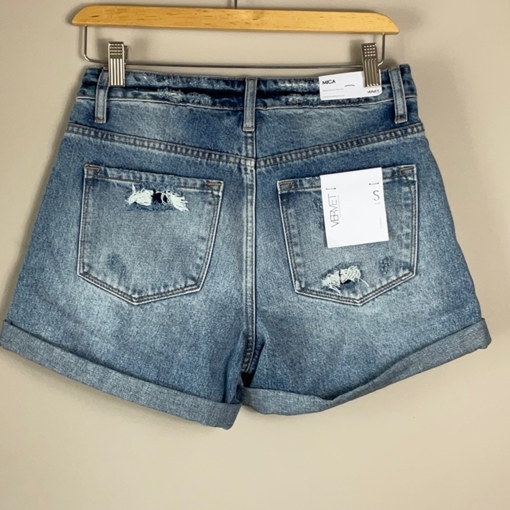 VERVET High Rise Boyfriend Cuffed Shorts - Picture 2 of 7
